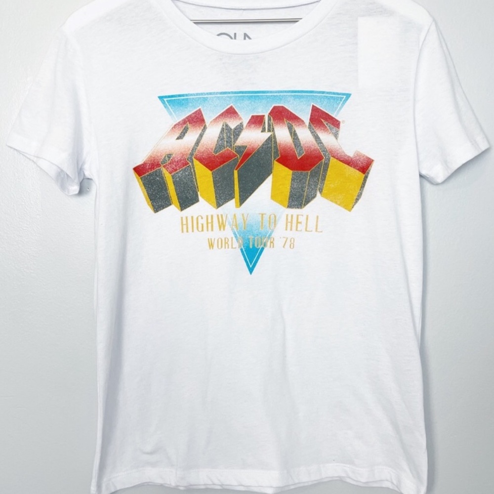 NWT CHASER AC DC Graphic Tee Shirt Highway To Hell
